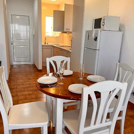 Apartamento Con Vistas Al Mar, Arenal D'En Castell Apartment Arenal d'en Castell